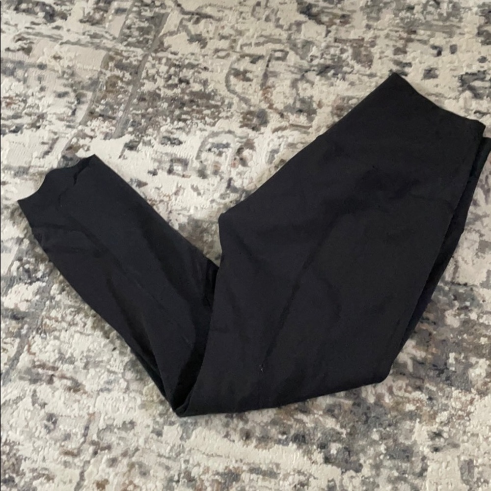 Wunder under high rise crop 23’ scallop Luxtreme